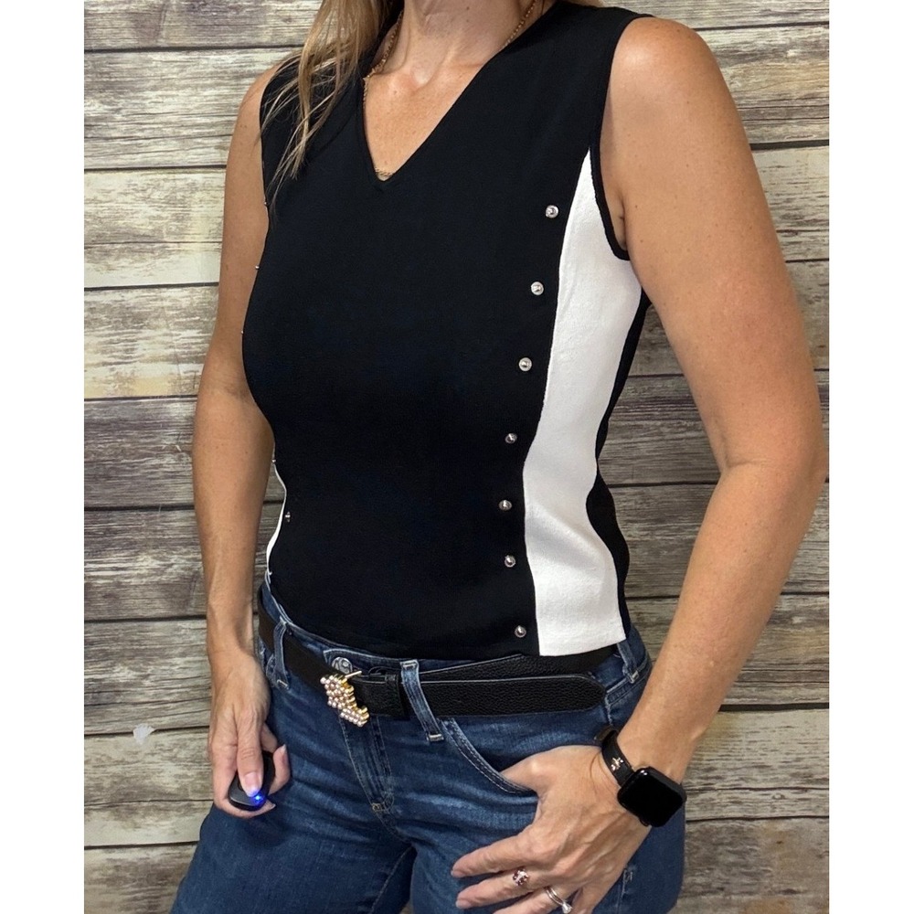 Knit Tank Top Black White Colorblock Studded V-Neck Sleeveless M Mod Y2K Stretch